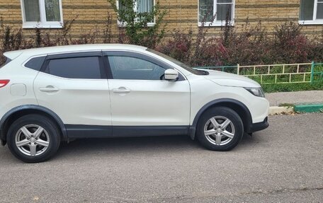 Nissan Qashqai, 2015 год, 1 200 000 рублей, 3 фотография