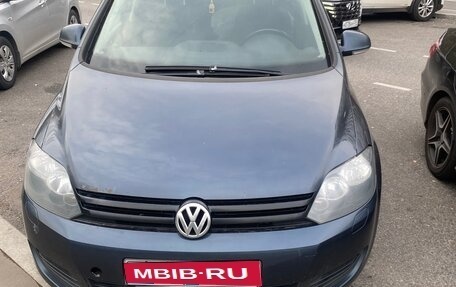 Volkswagen Golf Plus II, 2012 год, 960 000 рублей, 1 фотография