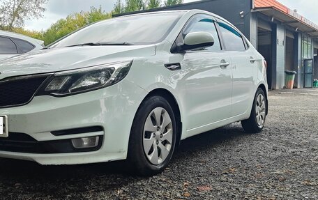 KIA Rio III рестайлинг, 2015 год, 850 000 рублей, 2 фотография