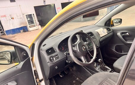 Volkswagen Polo VI (EU Market), 2016 год, 390 000 рублей, 8 фотография