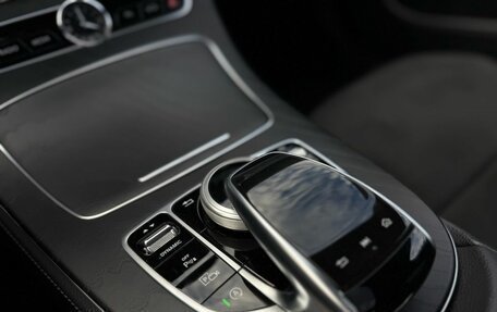 Mercedes-Benz E-Класс, 2018 год, 3 500 000 рублей, 14 фотография