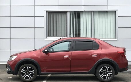Renault Logan II, 2018 год, 969 000 рублей, 8 фотография
