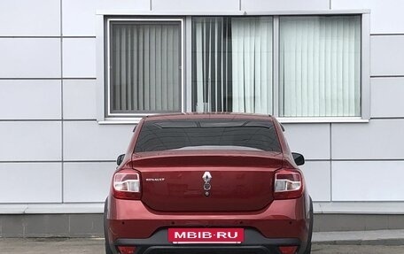 Renault Logan II, 2018 год, 969 000 рублей, 6 фотография