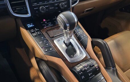 Porsche Cayenne III, 2012 год, 2 750 000 рублей, 12 фотография
