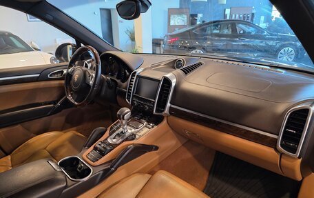 Porsche Cayenne III, 2012 год, 2 750 000 рублей, 29 фотография