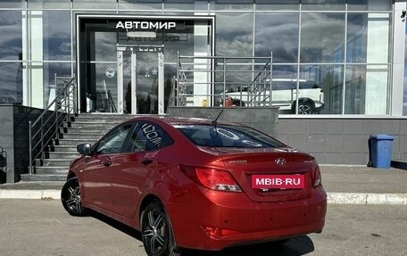 Hyundai Solaris II рестайлинг, 2015 год, 930 000 рублей, 7 фотография