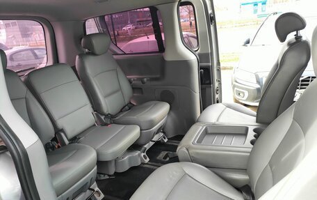 Hyundai Grand Starex Grand Starex I рестайлинг 2, 2013 год, 1 450 000 рублей, 9 фотография