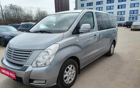 Hyundai Grand Starex Grand Starex I рестайлинг 2, 2013 год, 1 450 000 рублей, 3 фотография