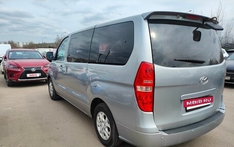 Hyundai Grand Starex Grand Starex I рестайлинг 2, 2013 год, 1 450 000 рублей, 4 фотография