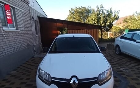 Renault Logan II, 2015 год, 450 000 рублей, 7 фотография