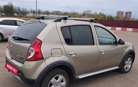 Renault Sandero I, 2011 год, 700 000 рублей, 2 фотография