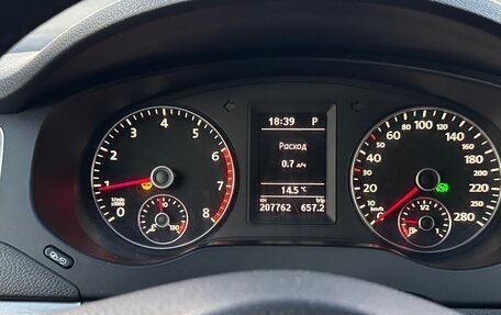 Volkswagen Jetta VI, 2012 год, 899 999 рублей, 9 фотография