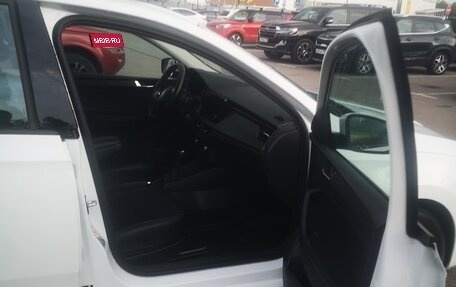 Skoda Rapid II, 2021 год, 1 524 000 рублей, 6 фотография