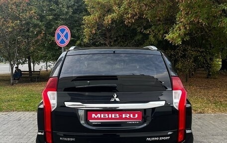 Mitsubishi Pajero Sport III рестайлинг, 2018 год, 3 000 000 рублей, 5 фотография