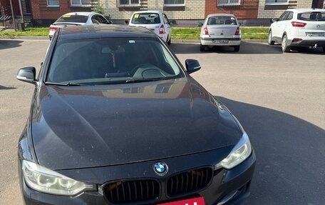BMW 3 серия, 2013 год, 1 550 000 рублей, 4 фотография