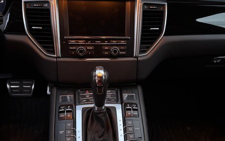 Porsche Macan I рестайлинг, 2014 год, 2 900 000 рублей, 10 фотография