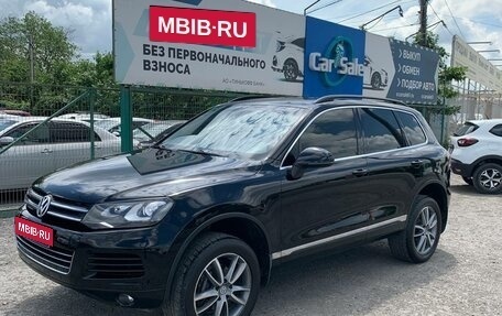 Volkswagen Touareg III, 2012 год, 1 890 000 рублей, 1 фотография