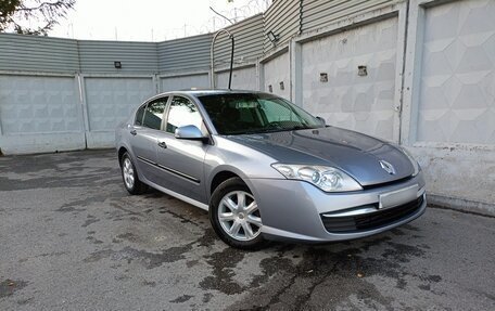 Renault Laguna III рестайлинг, 2009 год, 699 999 рублей, 1 фотография