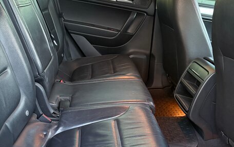 Volkswagen Touareg III, 2012 год, 1 890 000 рублей, 14 фотография