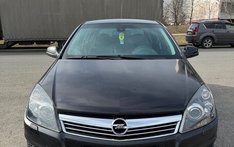 Opel Astra H, 2012 год, 550 000 рублей, 1 фотография