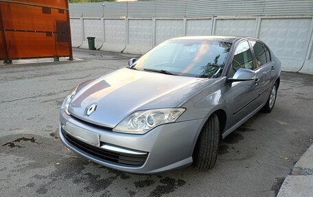 Renault Laguna III рестайлинг, 2009 год, 699 999 рублей, 2 фотография
