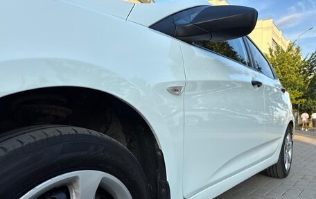 Hyundai Solaris II рестайлинг, 2013 год, 700 000 рублей, 9 фотография
