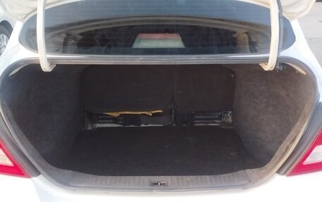 Nissan Tiida, 2011 год, 410 000 рублей, 8 фотография