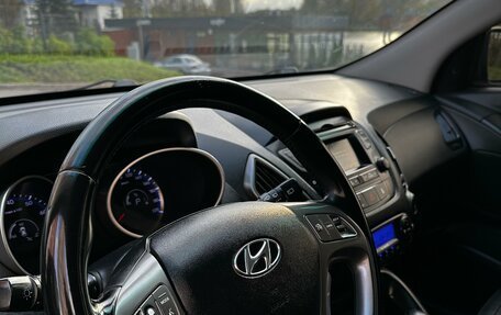 Hyundai ix35 I рестайлинг, 2014 год, 1 370 000 рублей, 23 фотография