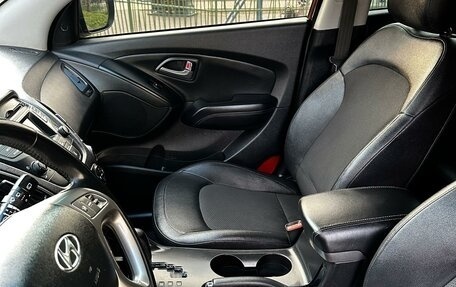 Hyundai ix35 I рестайлинг, 2014 год, 1 370 000 рублей, 29 фотография