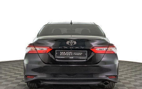 Toyota Camry, 2019 год, 2 850 000 рублей, 6 фотография