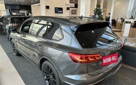 Volkswagen Touareg III, 2021 год, 11 490 000 рублей, 3 фотография