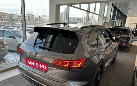 Volkswagen Touareg III, 2021 год, 11 490 000 рублей, 4 фотография