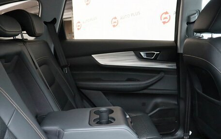 Chery Tiggo 8 Pro, 2021 год, 1 999 000 рублей, 21 фотография