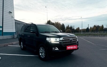Toyota Land Cruiser 200, 2020 год, 8 500 000 рублей, 5 фотография