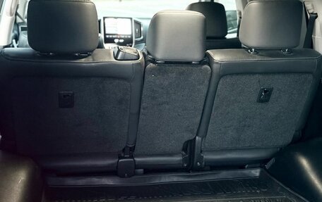 Toyota Land Cruiser 200, 2020 год, 8 500 000 рублей, 14 фотография