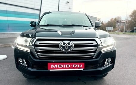 Toyota Land Cruiser 200, 2020 год, 8 500 000 рублей, 20 фотография