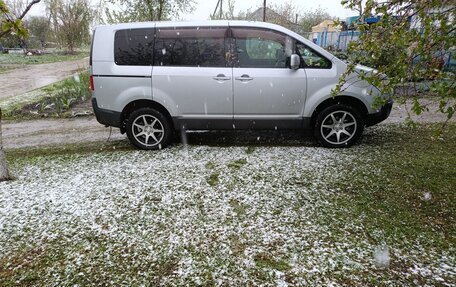 Mitsubishi Delica D:5 I, 2010 год, 1 900 000 рублей, 3 фотография