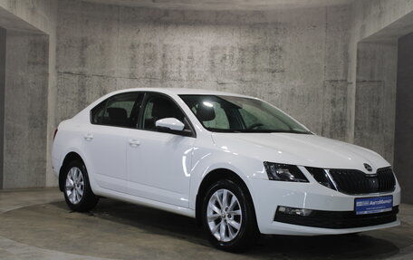 Skoda Octavia, 2018 год, 1 519 000 рублей, 3 фотография