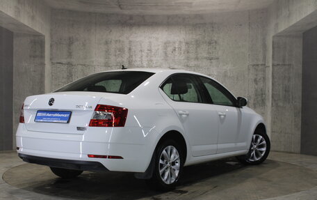 Skoda Octavia, 2018 год, 1 519 000 рублей, 8 фотография