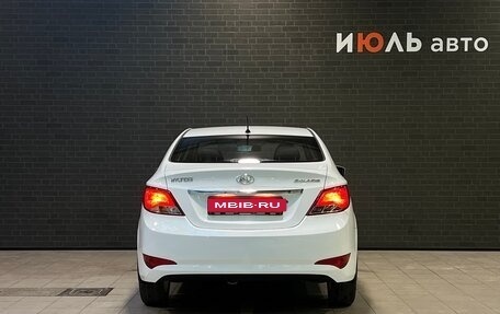 Hyundai Solaris II рестайлинг, 2015 год, 999 000 рублей, 6 фотография