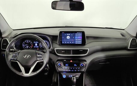Hyundai Tucson III, 2020 год, 2 200 000 рублей, 10 фотография