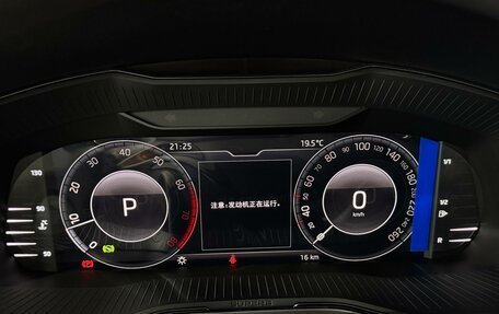 Skoda Superb III рестайлинг, 2025 год, 3 200 000 рублей, 14 фотография