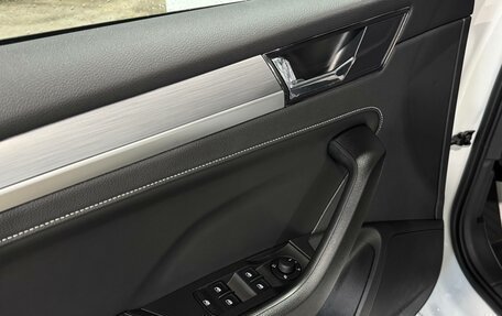 Skoda Superb III рестайлинг, 2025 год, 3 200 000 рублей, 23 фотография