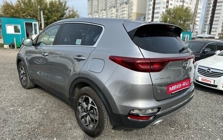 KIA Sportage IV рестайлинг, 2020 год, 2 630 000 рублей, 6 фотография