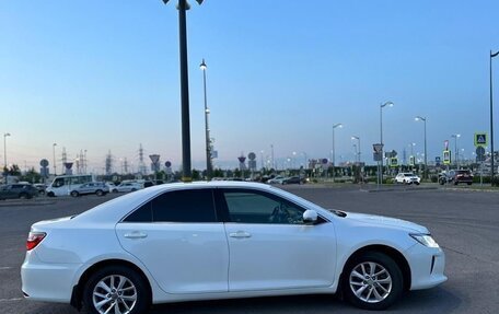 Toyota Camry, 2015 год, 1 450 000 рублей, 2 фотография