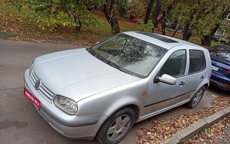 Volkswagen Golf IV, 1998 год, 260 000 рублей, 1 фотография