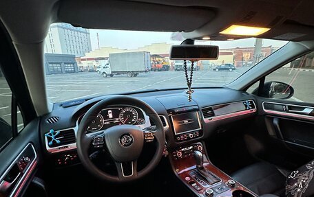 Volkswagen Touareg III, 2014 год, 2 575 000 рублей, 20 фотография