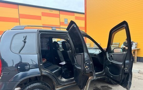 Chevrolet Niva I рестайлинг, 2010 год, 385 000 рублей, 6 фотография