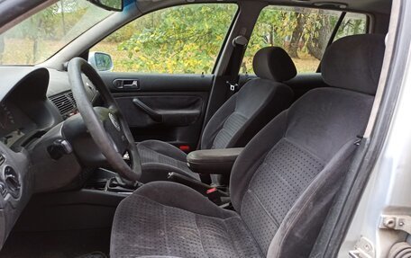 Volkswagen Golf IV, 1998 год, 260 000 рублей, 6 фотография