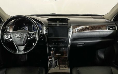 Toyota Camry, 2017 год, 2 097 000 рублей, 12 фотография